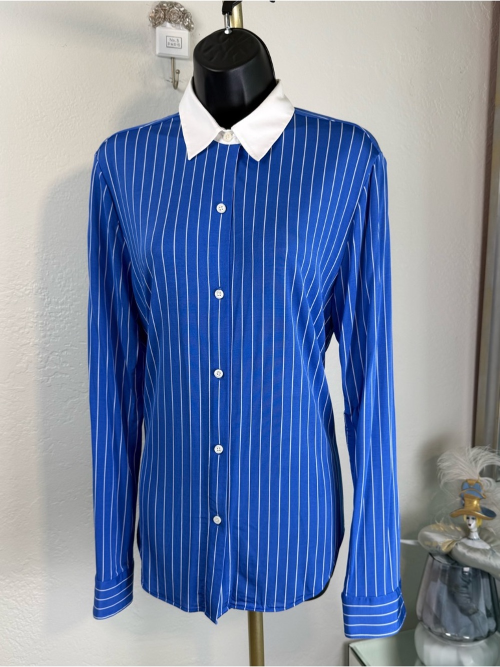 Theory Essential Blue White‎ Pinstripe C-Jersey Button Down Blouse M Old Money